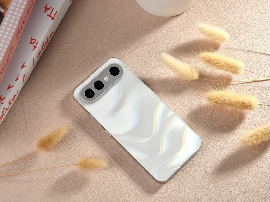 vivo S50 Pro mini上手：同档最完美的小屏旗舰