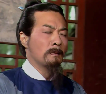 贾雨村：封建末世官场与人性的双重镜像
